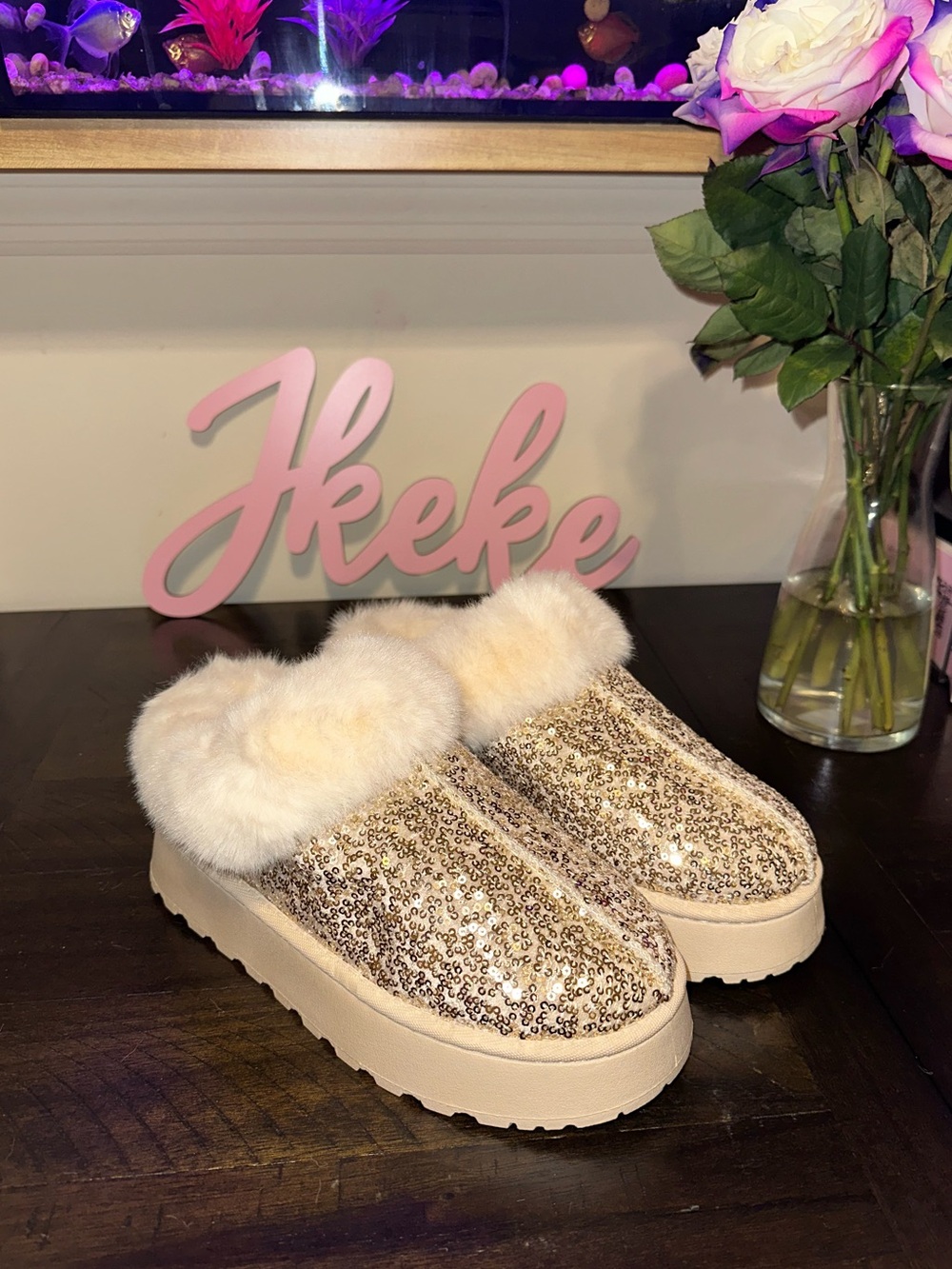 Gold Sequence Fur-Lined winter Women's Shoes size 6, 7, 7.5, 8.5, 9.5